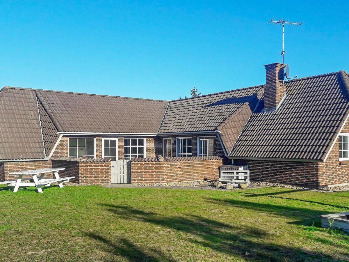 10 Person Holiday Home In Bl Vand Blavand Bagian luar foto