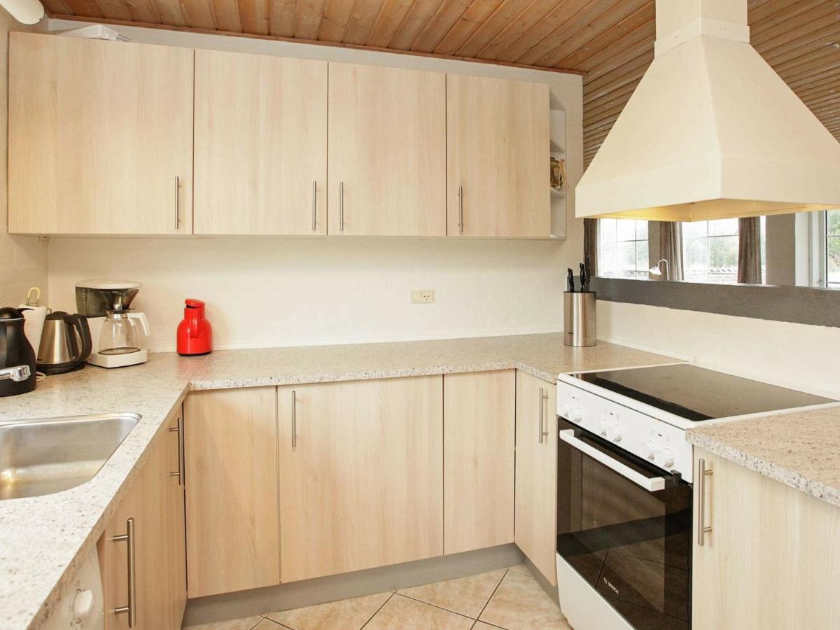 10 Person Holiday Home In Bl Vand Blavand Bagian luar foto
